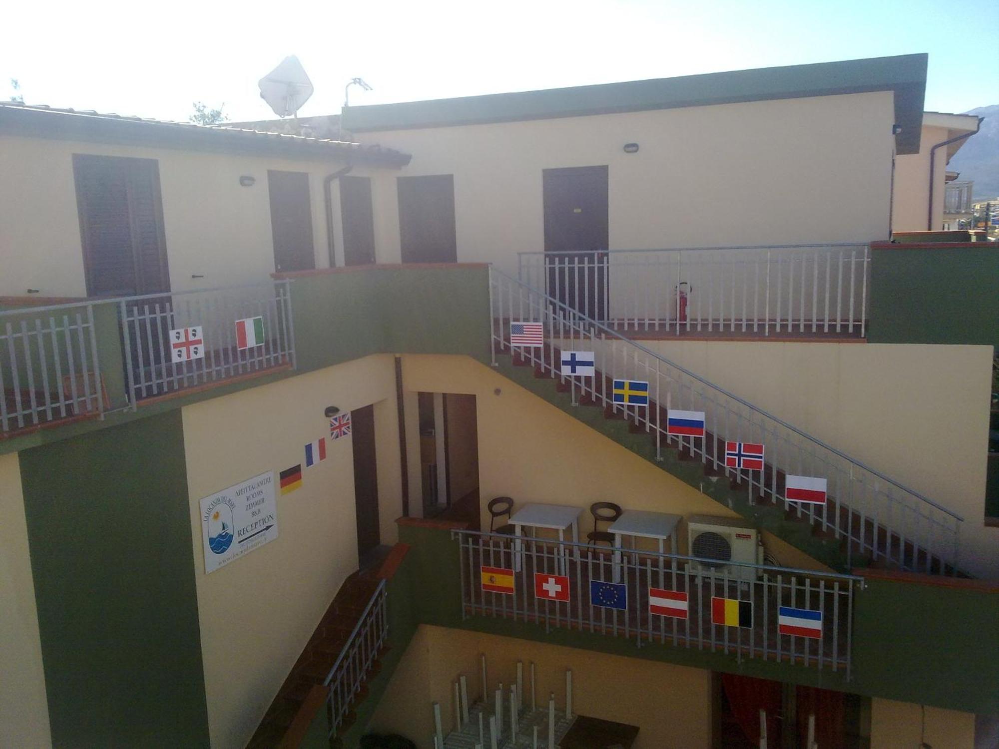 La Locanda Del Mare B&B La Caletta Exterior foto